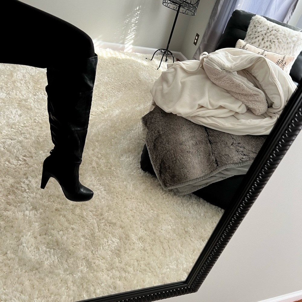 Black tall G by guess black boots,size 9